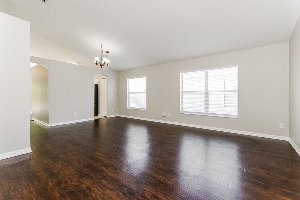 2262 Mallard Creek Cir - Photo 5 of 16