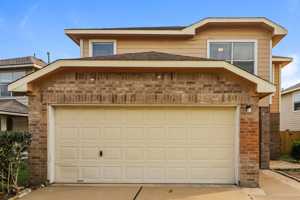 featured image of 7423 Village Lake Dr