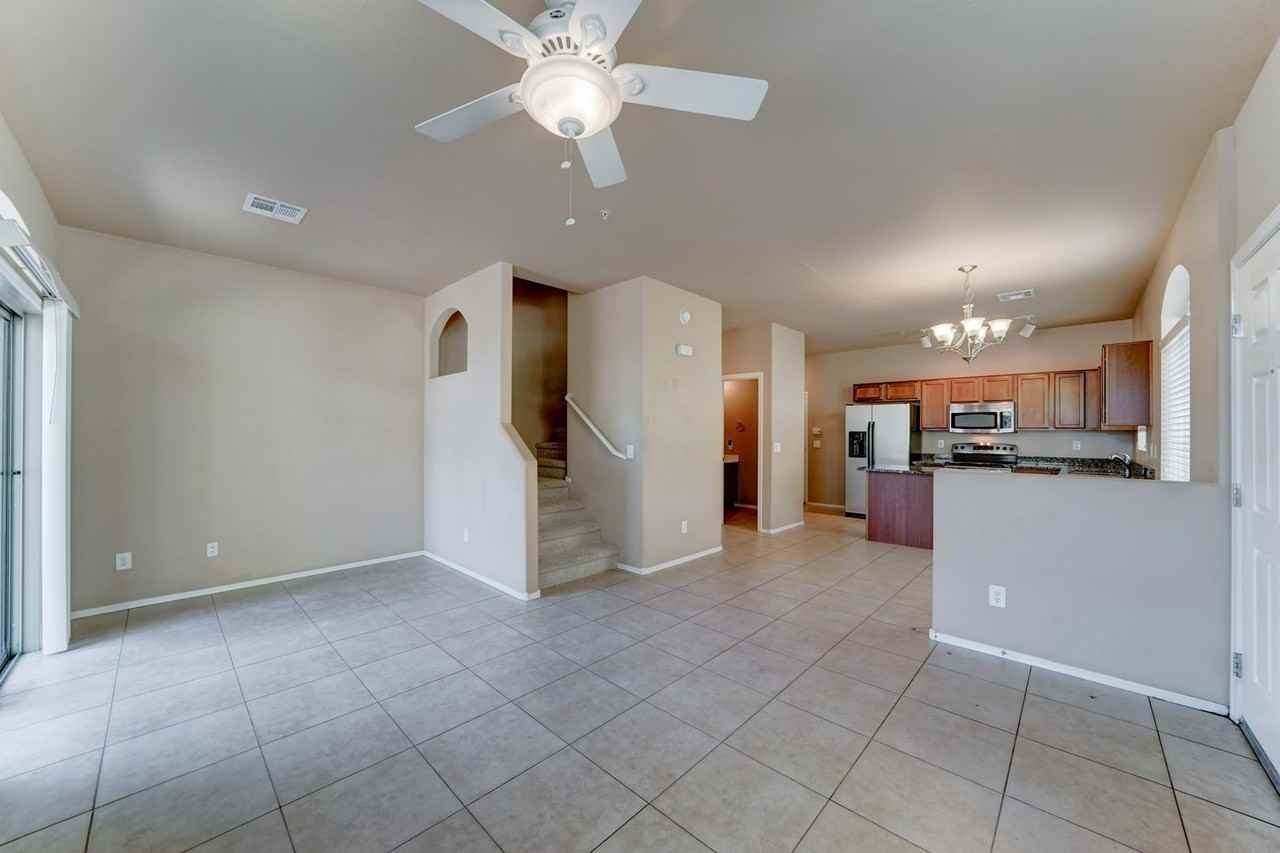 2725 E Mine Creek Rd #1068 - Photo 5 of 33