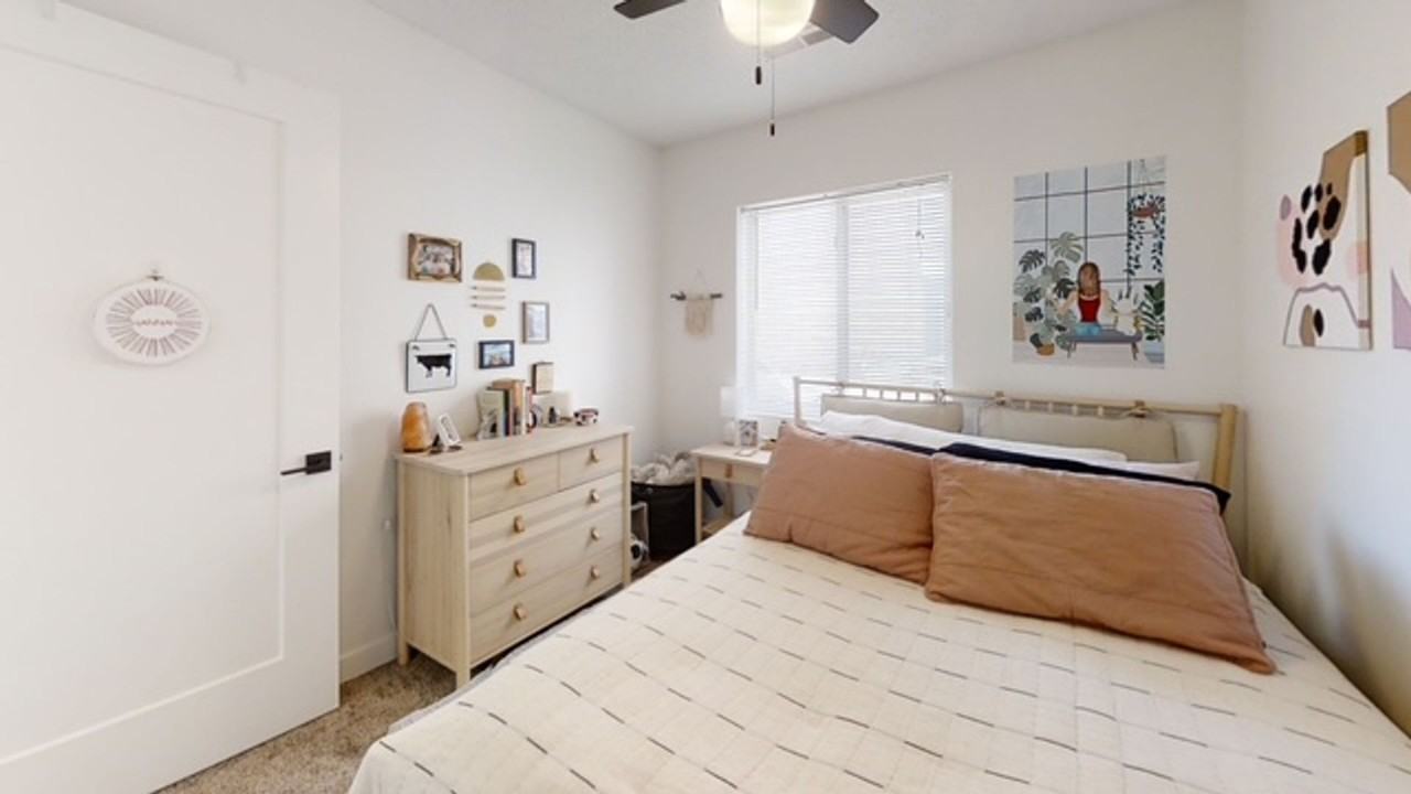 CSTONE - Cornerstone on Capitol Investments - Photo 4 of 12