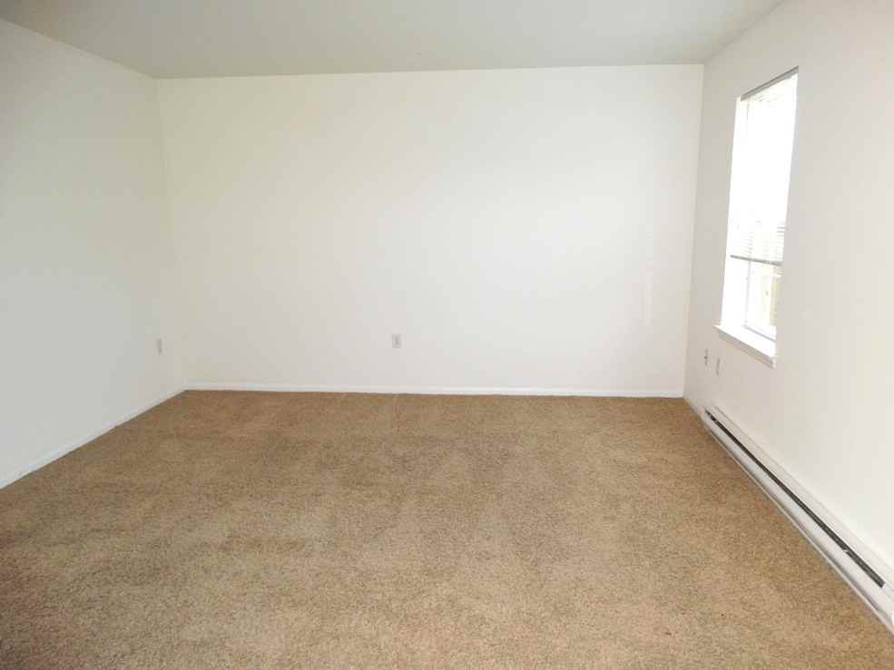 10 Diamond Spring Cir - Photo 3 of 14