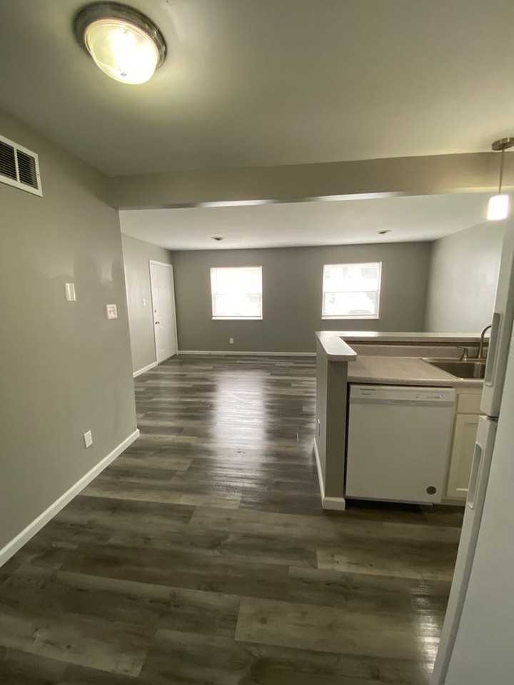 Timber Ridge 10X LLC - Photo 7 of 15