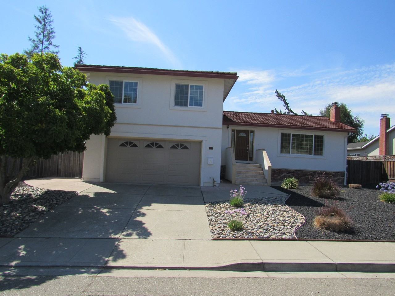 101 Wilton Pl - Photo 2 of 38