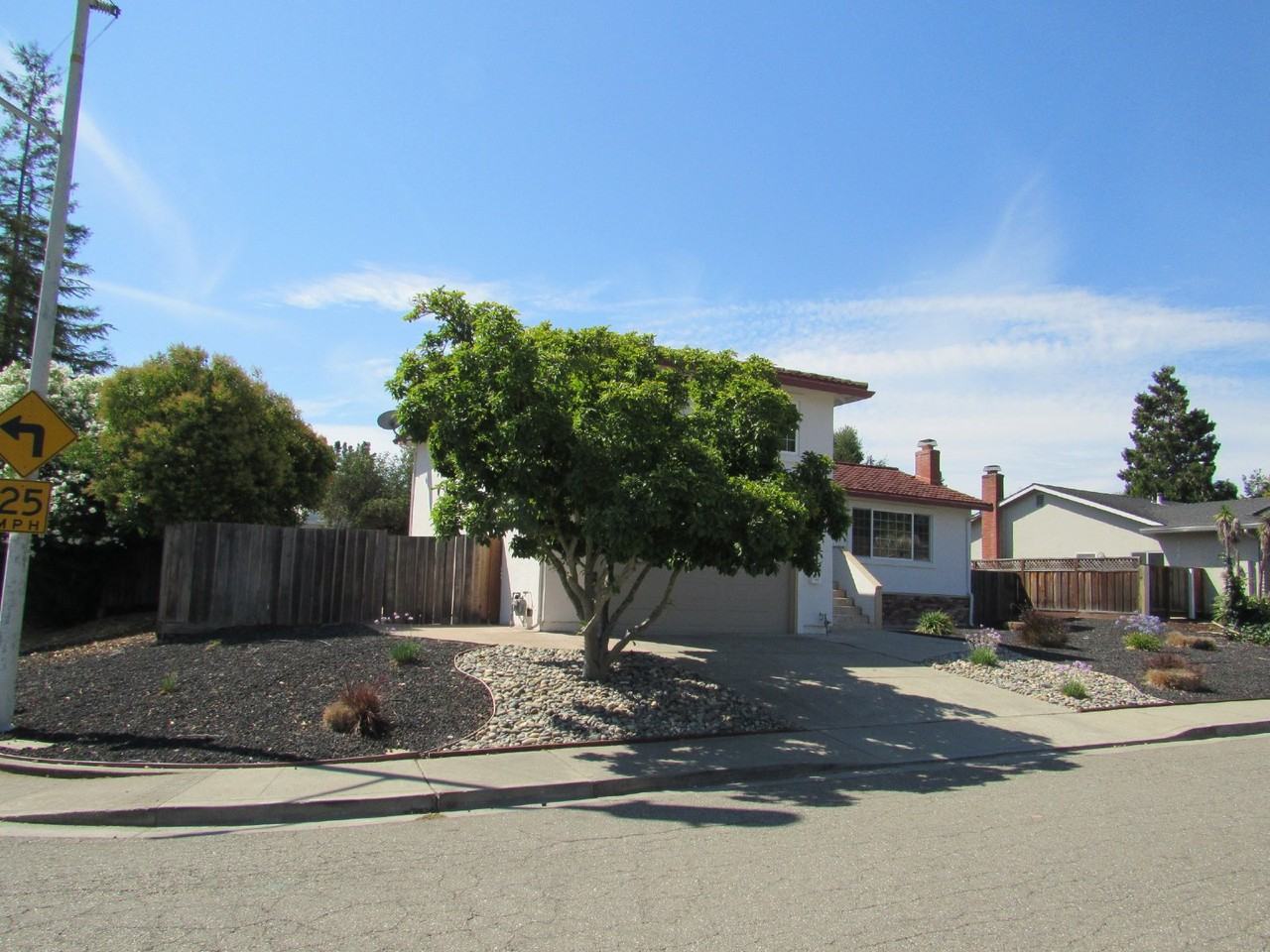 101 Wilton Pl - Photo 3 of 38