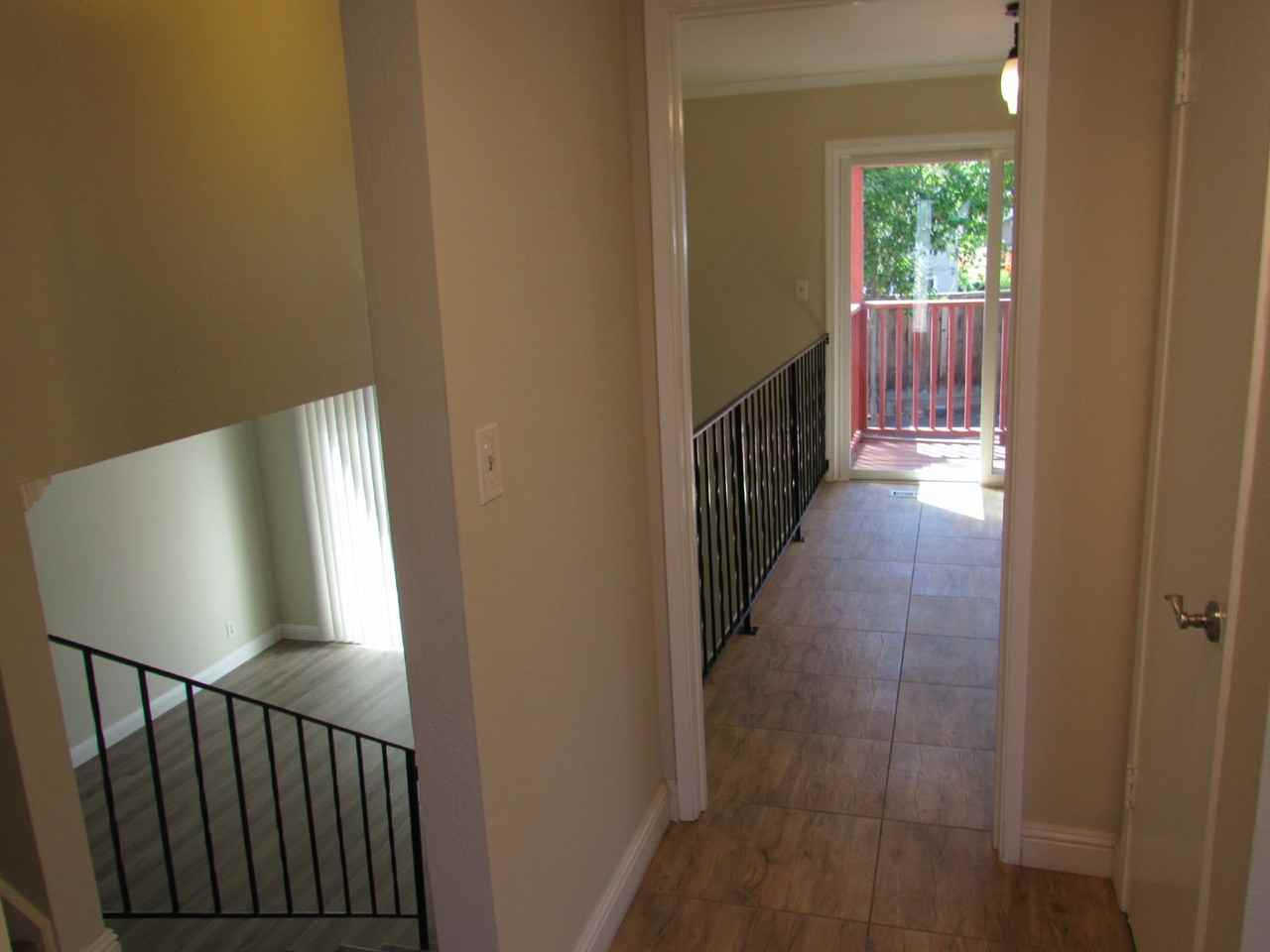 101 Wilton Pl - Photo 5 of 38