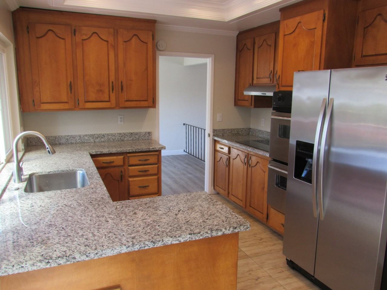 101 Wilton Pl - Photo 7 of 38
