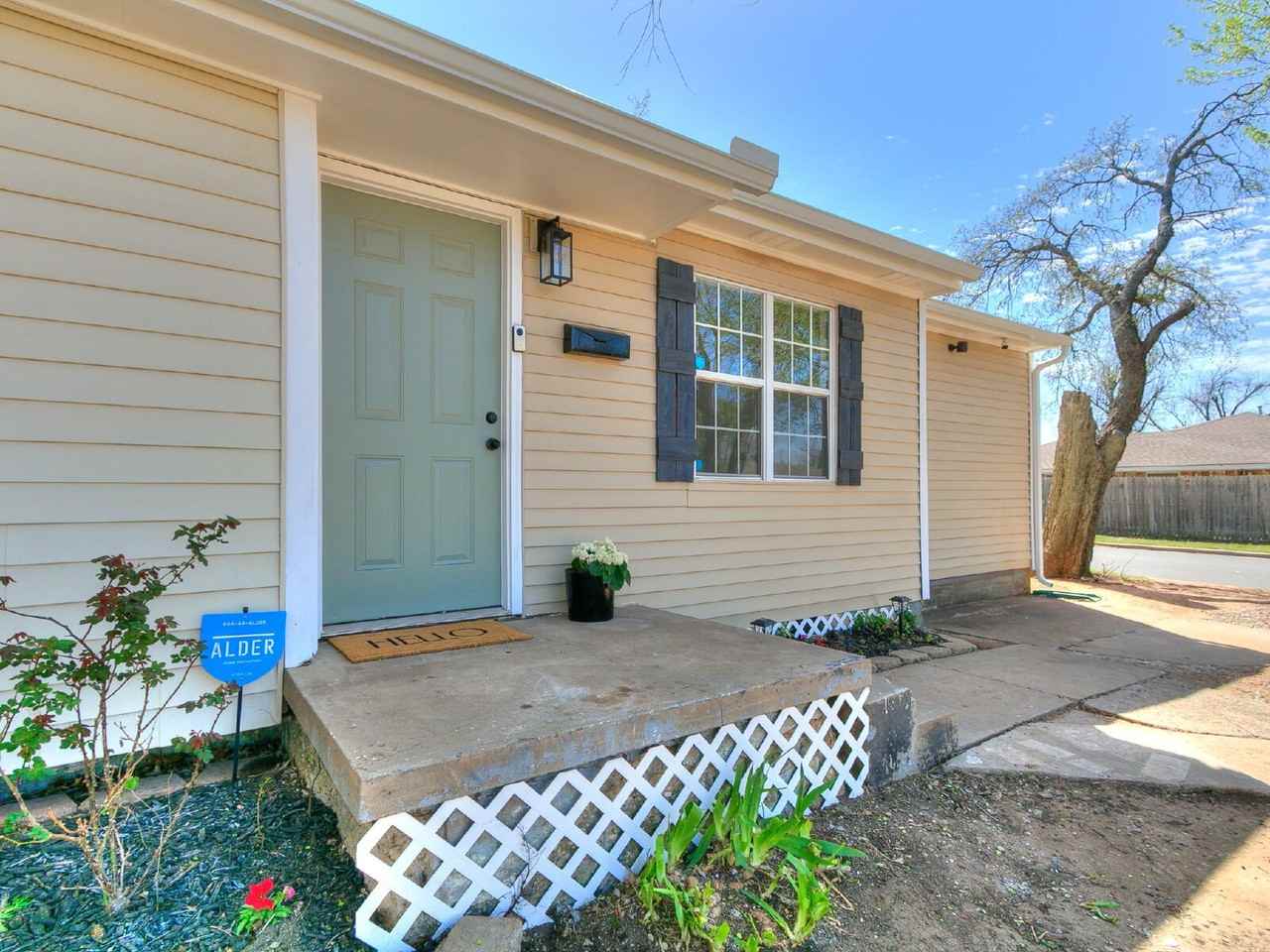 1448 Nw 97th St - Photo 3 of 20