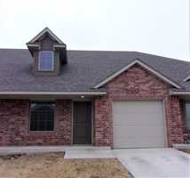 featured image of 4702 Loch Ln