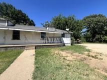 845 N. Prairieville St Quadplex - Photo 1 of 1
