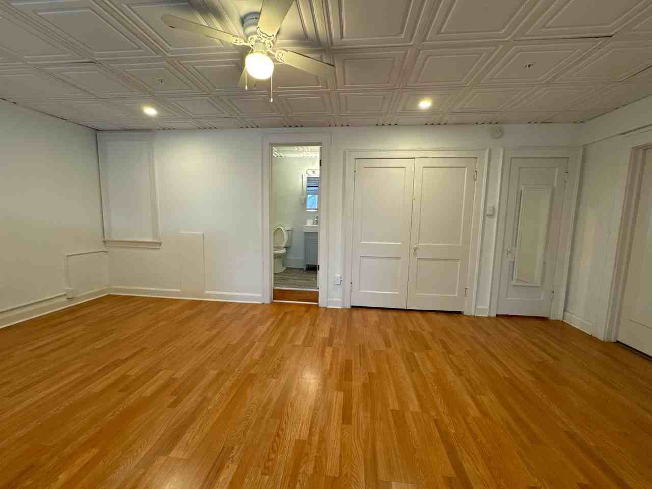 133 S 4th St #303 - Photo 5 of 12