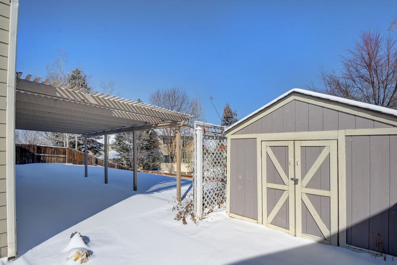 2541 W 105th Pl - Photo 4 of 32