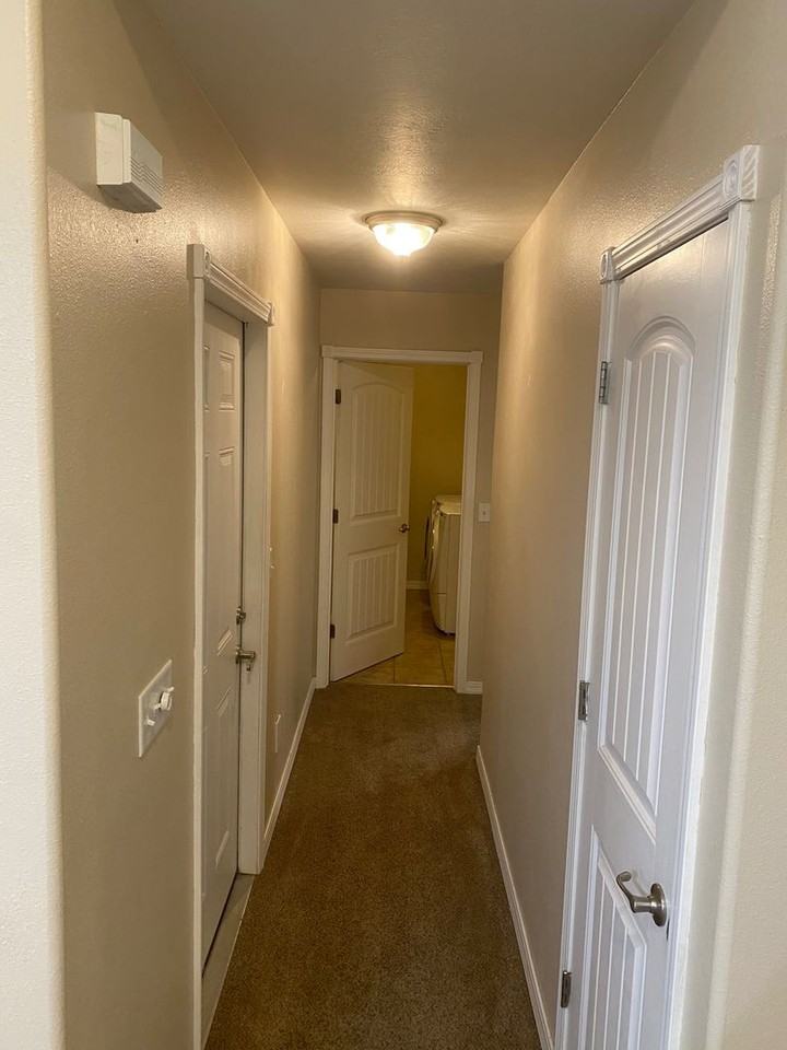 21123 Hideaway Ln - Photo 3 of 15
