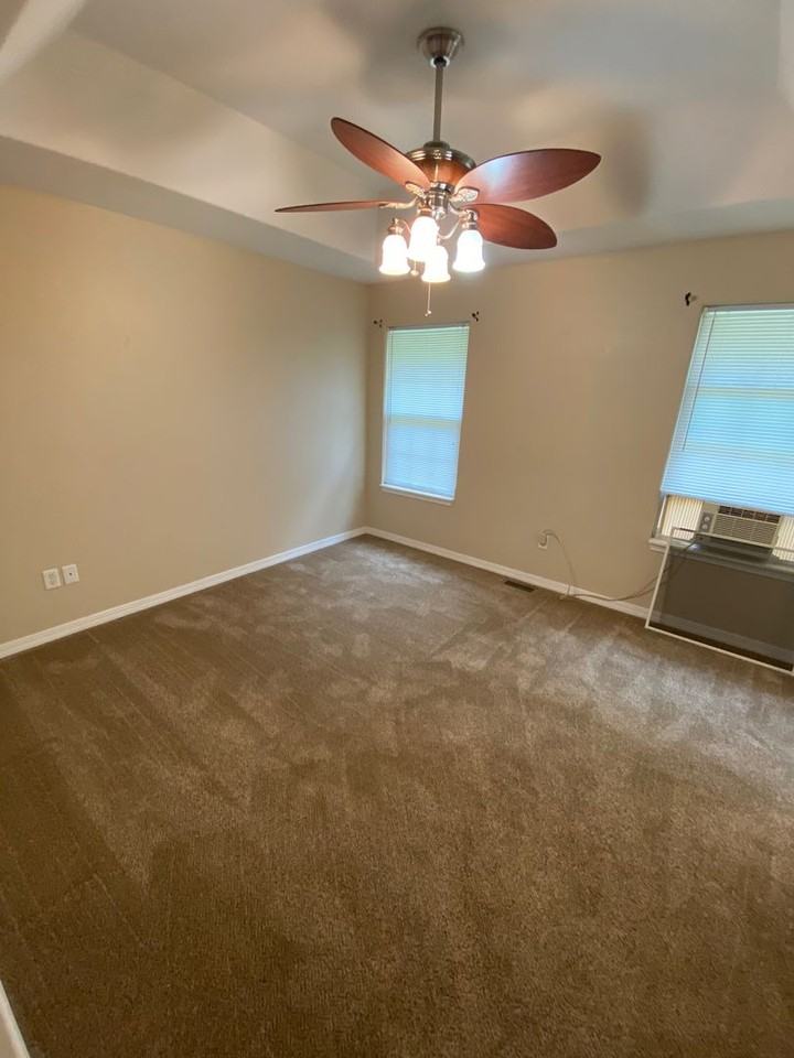 21123 Hideaway Ln - Photo 7 of 15