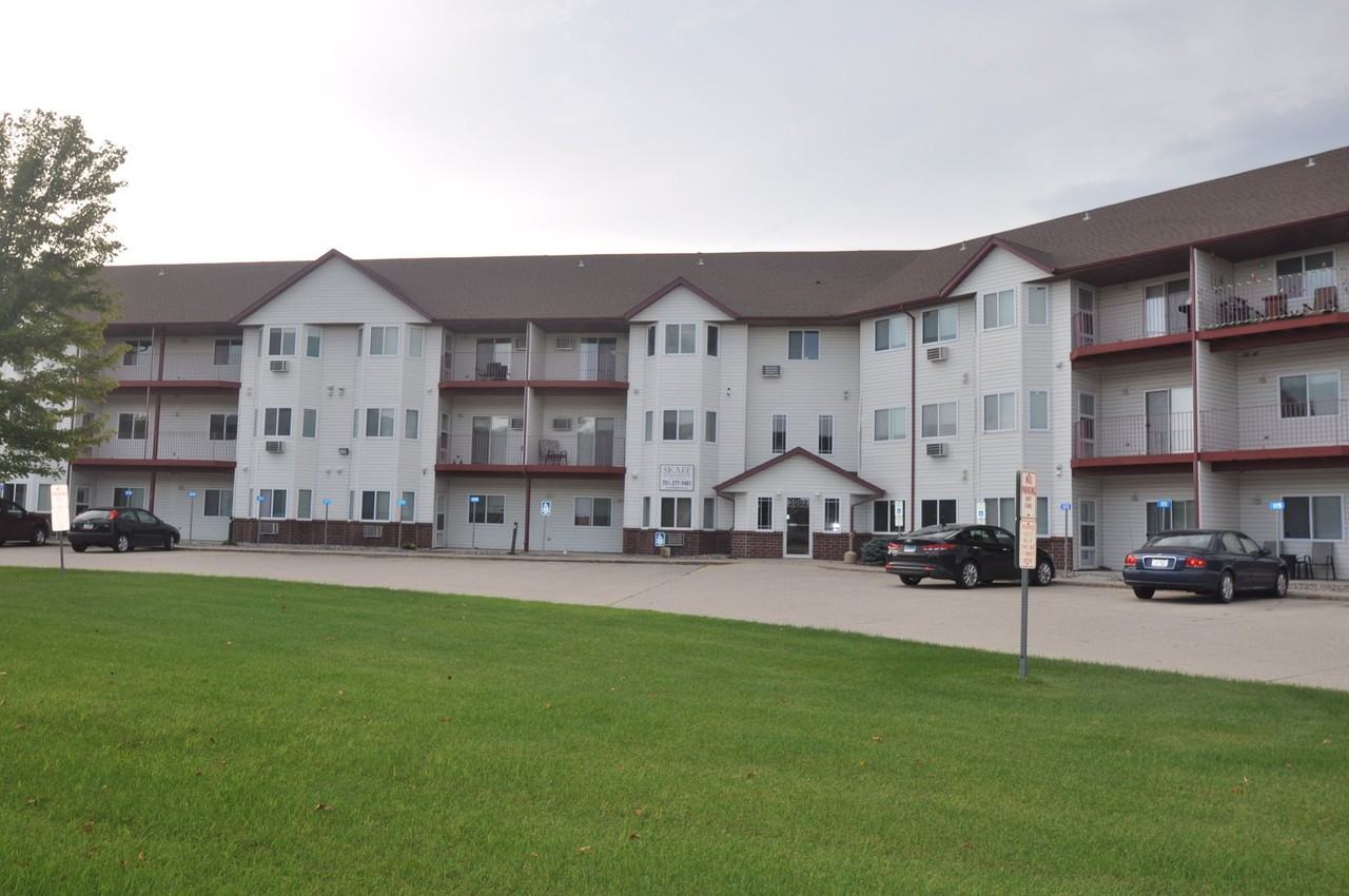 5002 16th Ave S - Photo 2 of 37