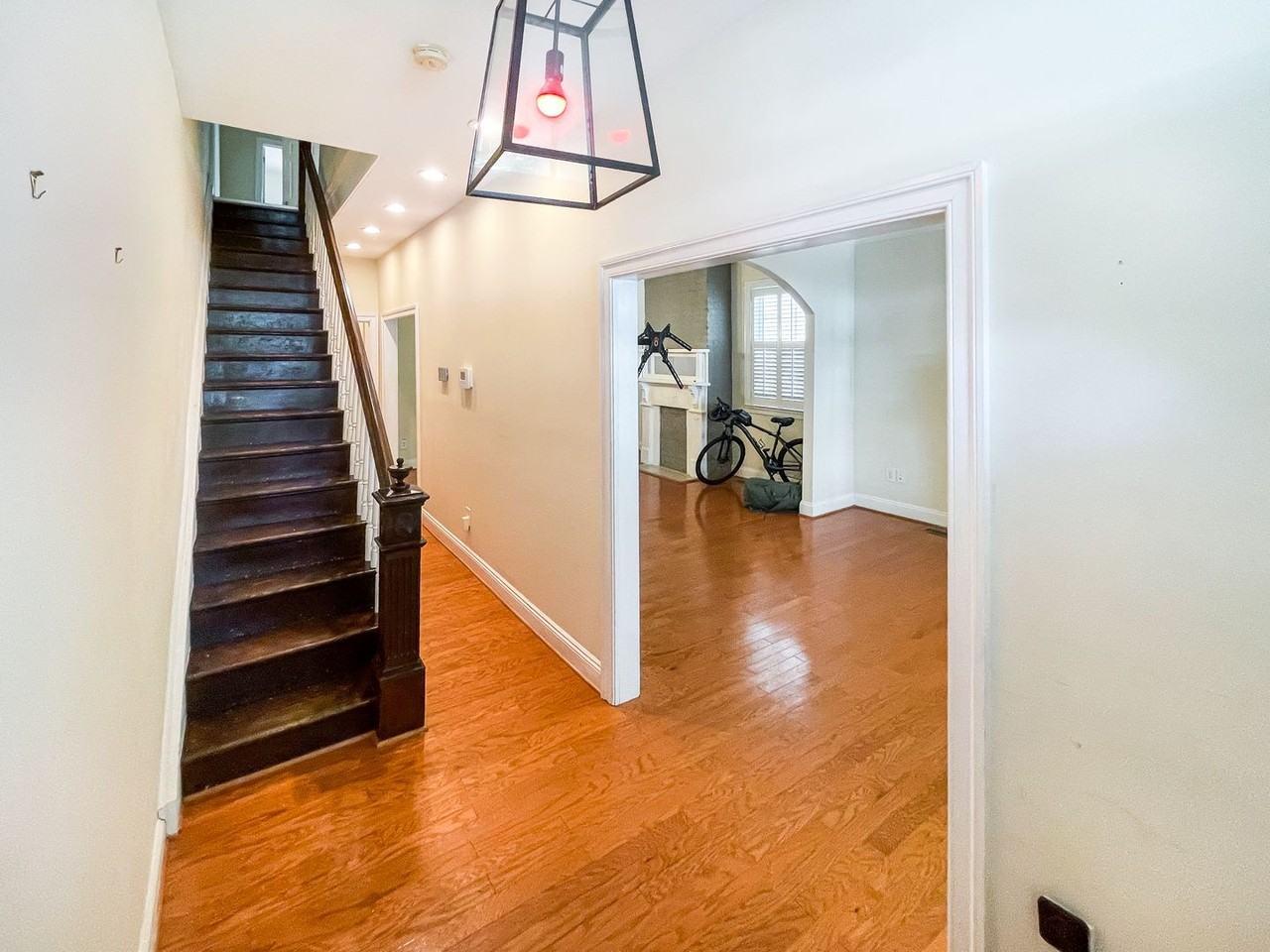 505 N 32nd St - Photo 2 of 20