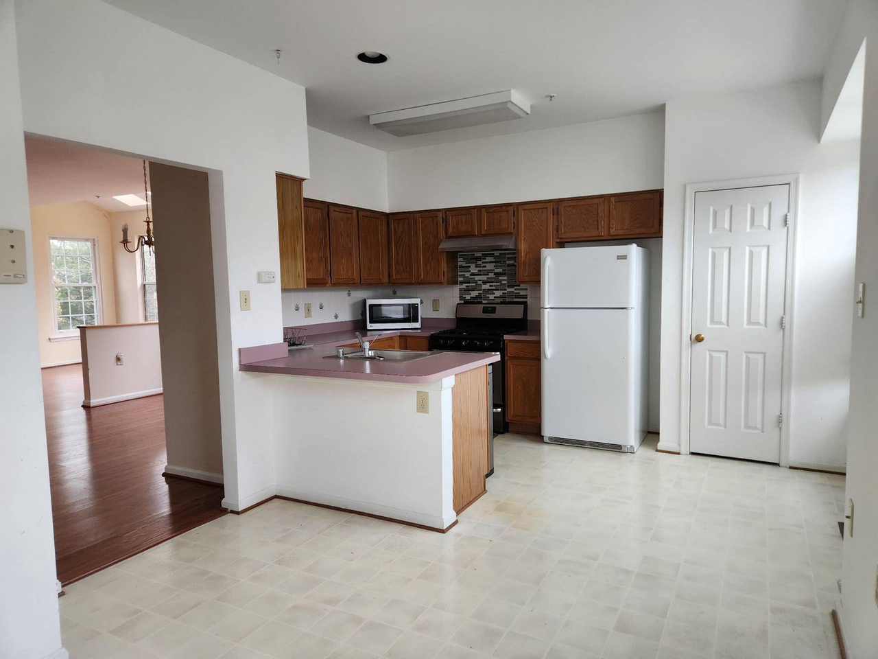 119 Rock Creek Ct - Photo 2 of 10