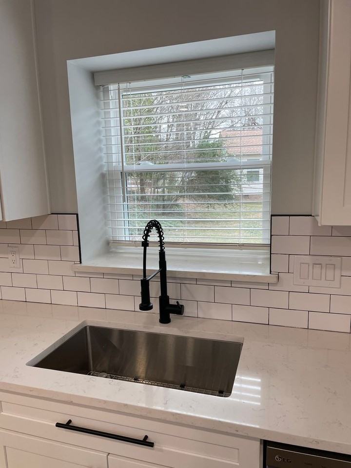 5705 Telfair Rd - Photo 5 of 23