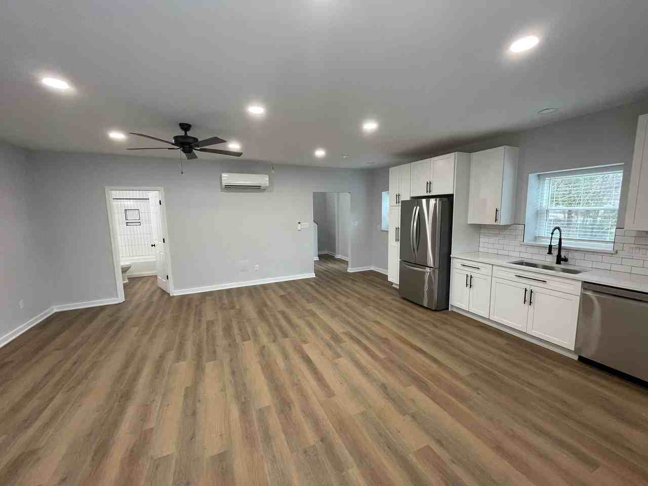 5705 Telfair Rd - Photo 6 of 23