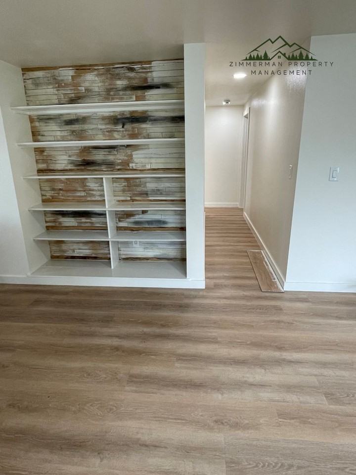 287 E 3rd St - Photo 6 of 13