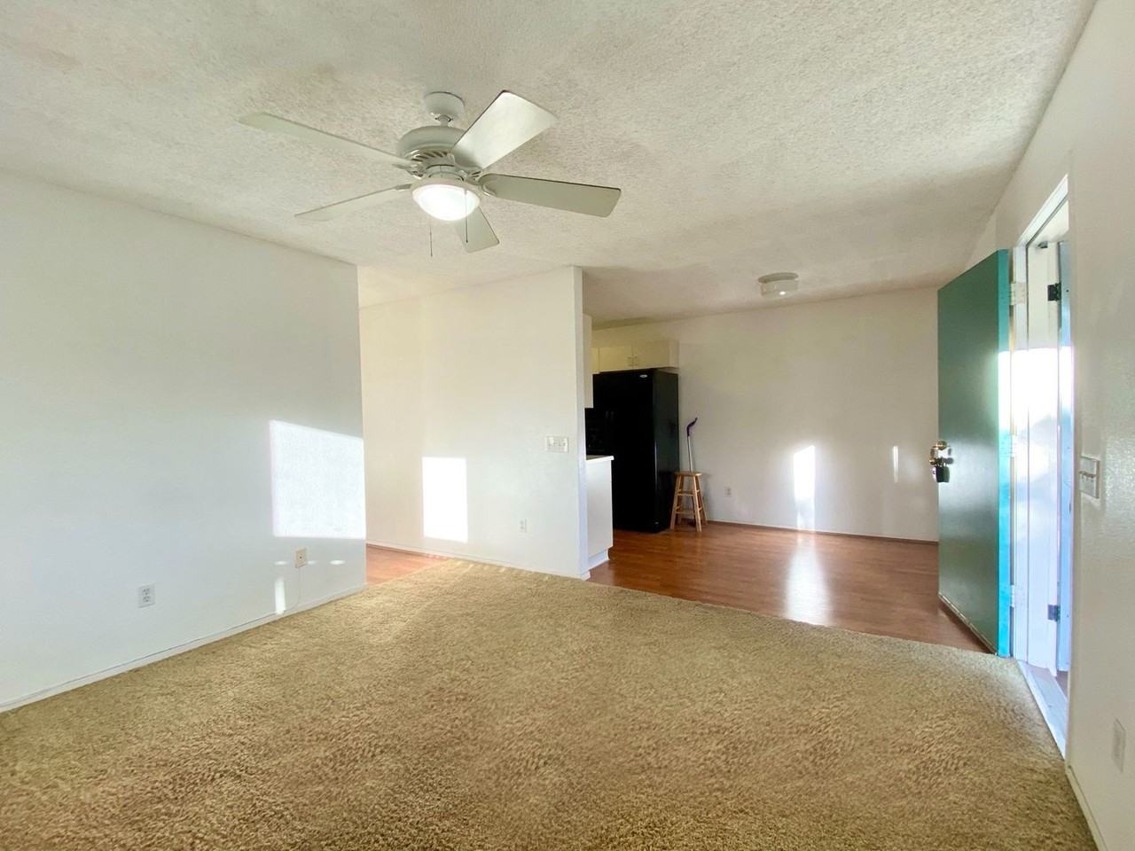 91-1061 Oaniani St #2F - Photo 3 of 12