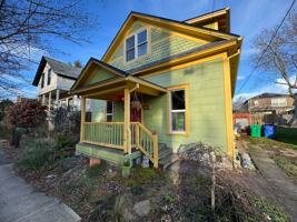 featured image of 2216 Se 43rd Ave