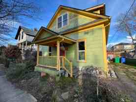 2216 Se 43rd Ave - Photo 1 of 1