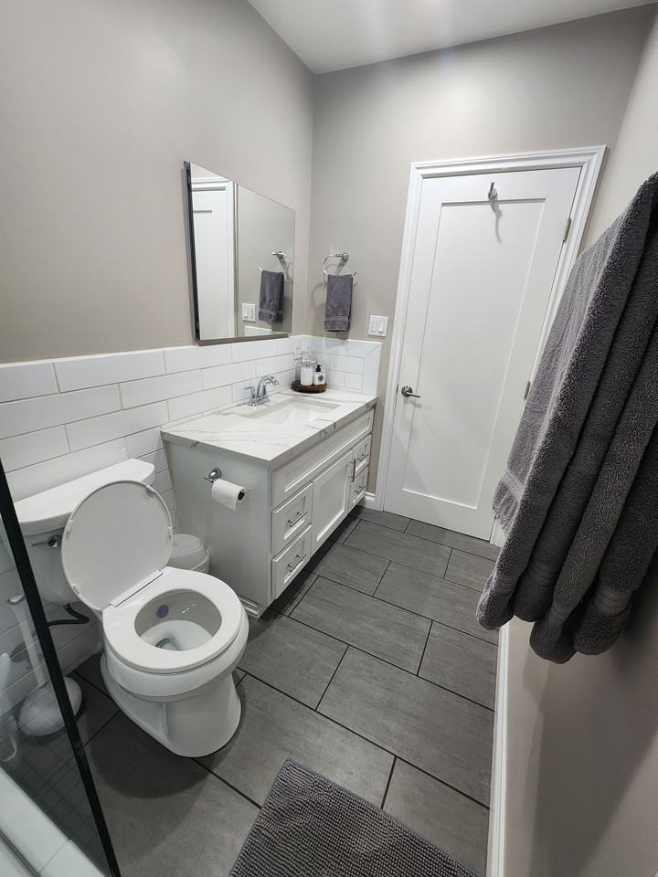 406 E Buckthorn St #NA - Photo 5 of 22