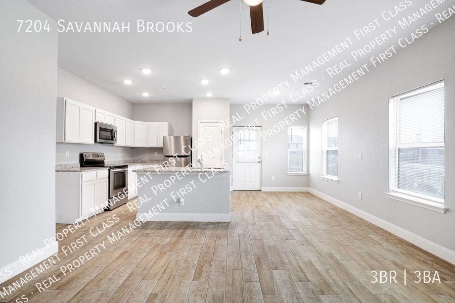 7204 Savannah Brks - Photo 7 of 27