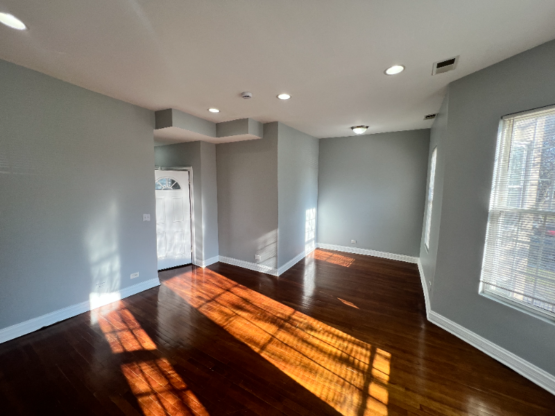 6148 S May St #2 - Photo 6 of 17