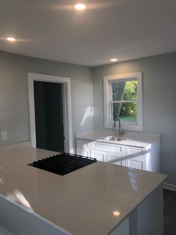 418 Delaware Ave - Photo 3 of 13