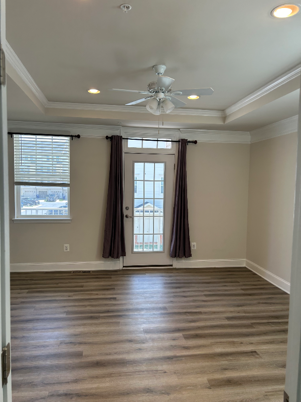 7511 Crowley St #B - Photo 2 of 18