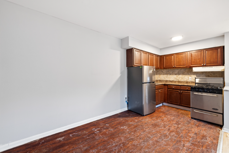 4511 N Lawrence St #1 - Photo 3 of 12