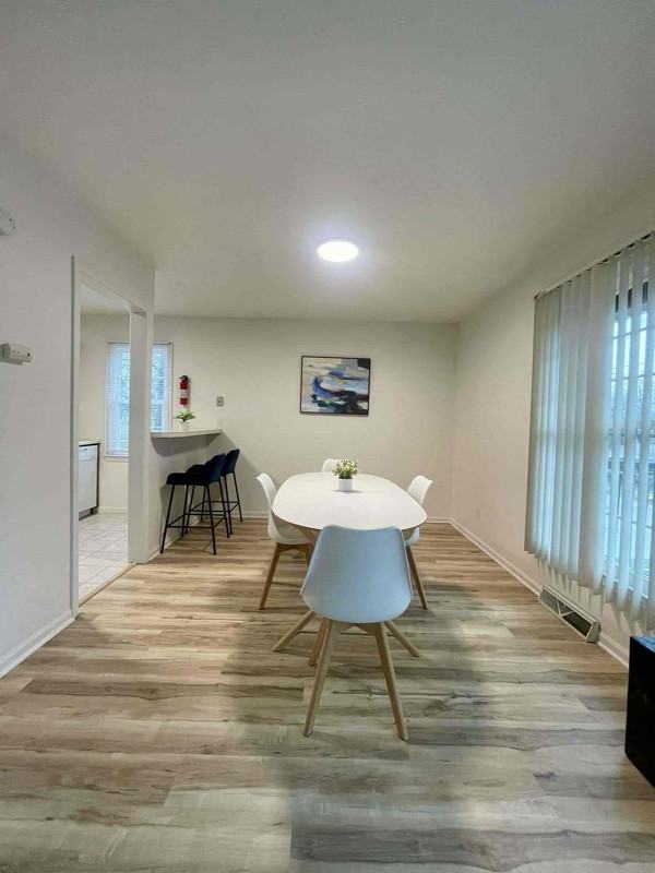 908 S Fairview Rd - Photo 3 of 13