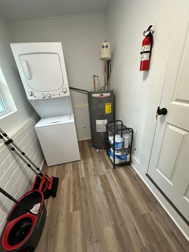 Southwest 2nd Street - Photo 5 of 8