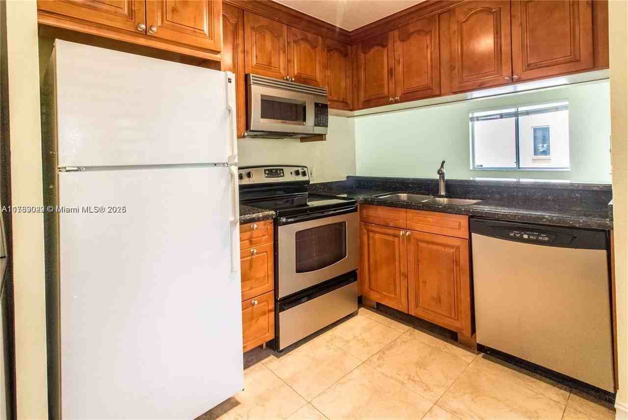 1155 Coral Club Drive #1155 - Photo 3 of 37