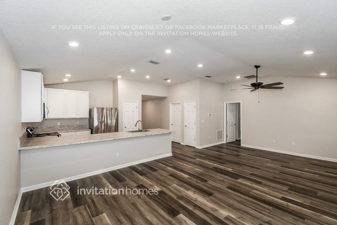 12893 Chandlers Crossing Ln - Photo 4 of 15