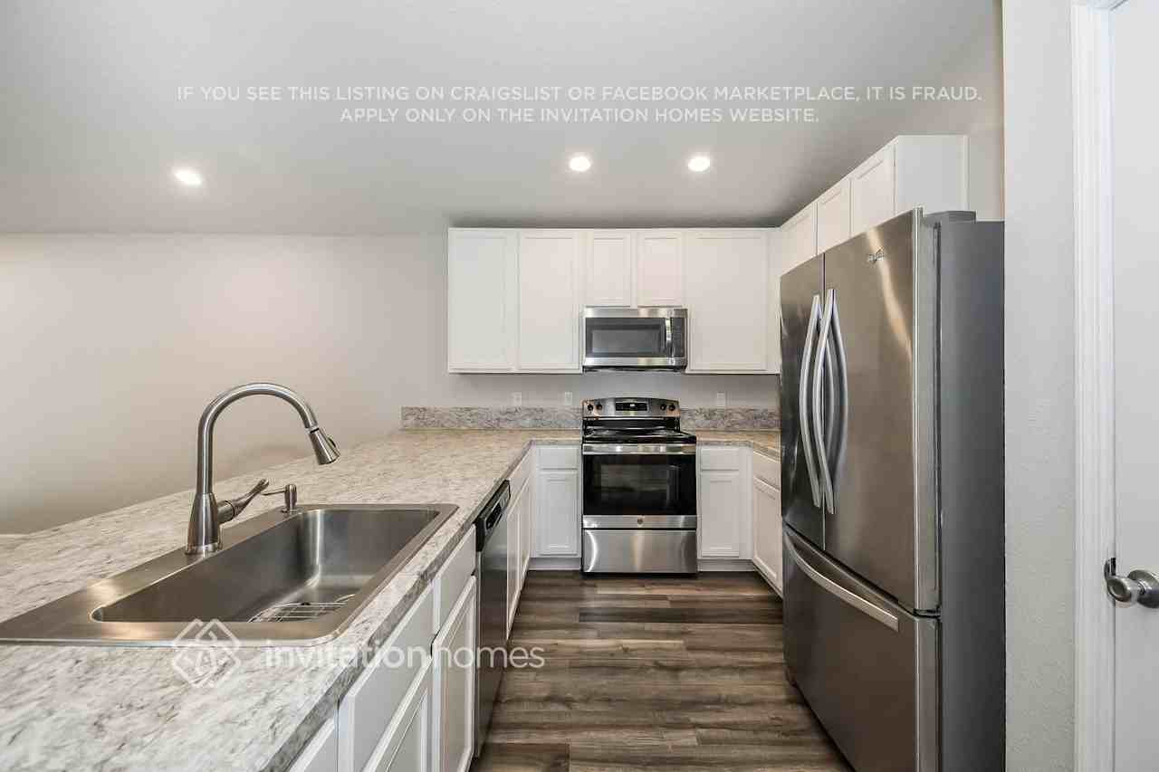 12893 Chandlers Crossing Ln - Photo 7 of 15