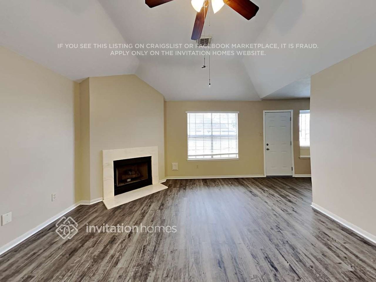 4330 Spoonbill Dr - Photo 3 of 15