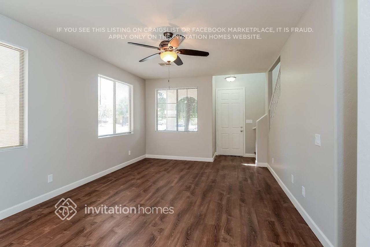 3881 S Dew Drop Ln - Photo 3 of 16