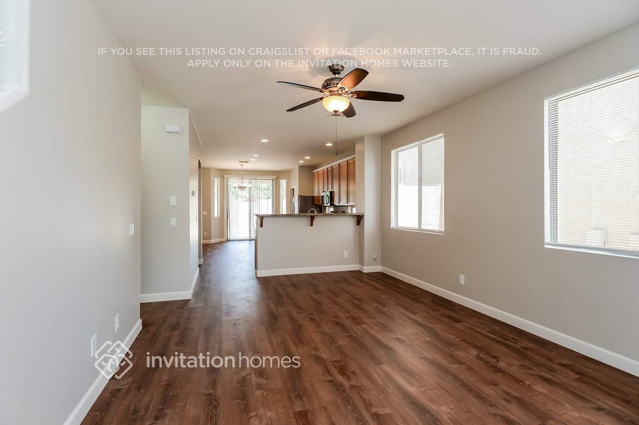 3881 S Dew Drop Ln - Photo 4 of 16