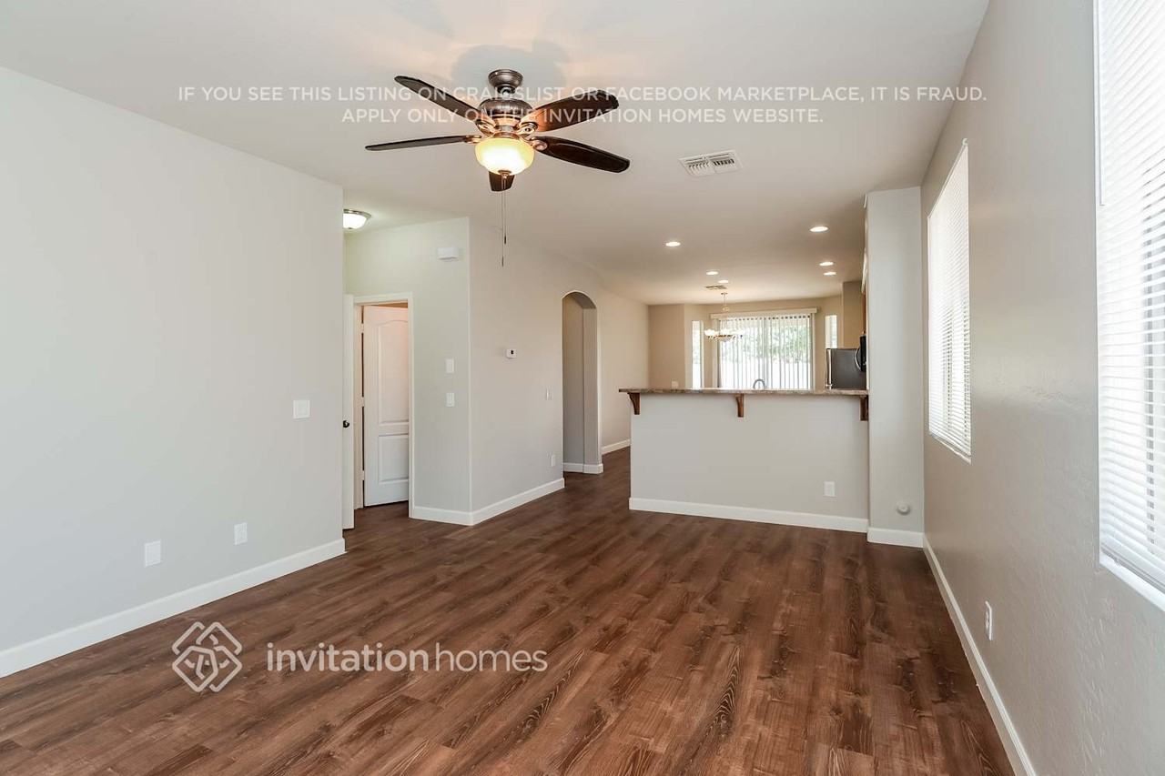3881 S Dew Drop Ln - Photo 5 of 16