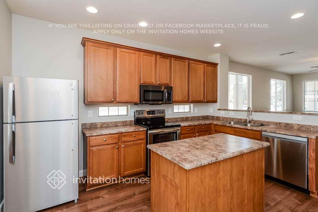 3881 S Dew Drop Ln - Photo 7 of 16
