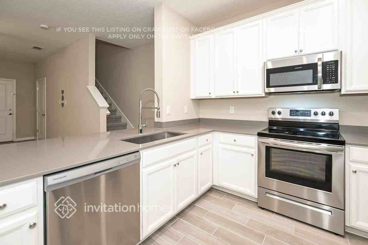 1314 Grassland Ave - Photo 5 of 18