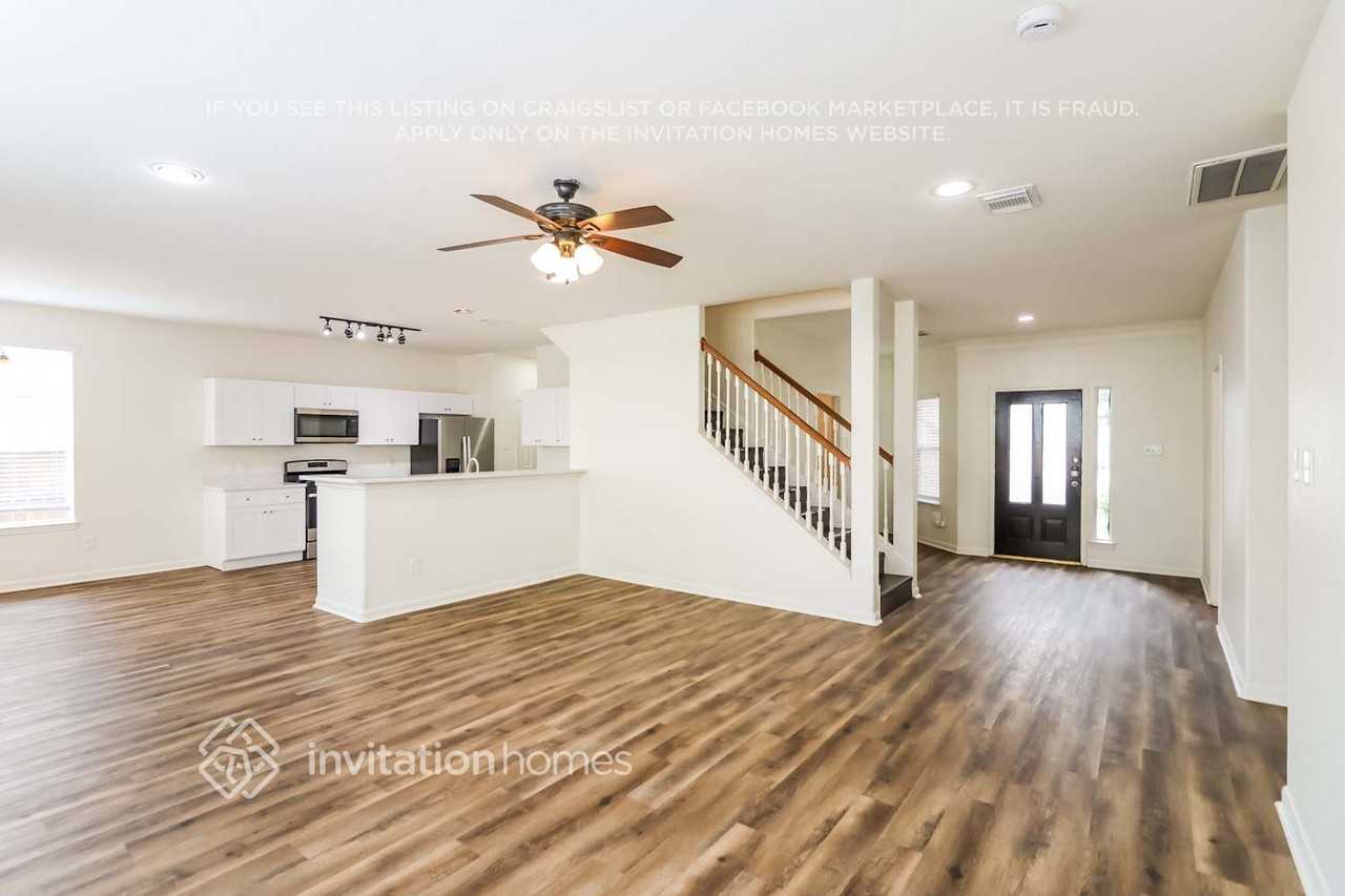 29622 Legends Bluff Dr - Photo 5 of 18