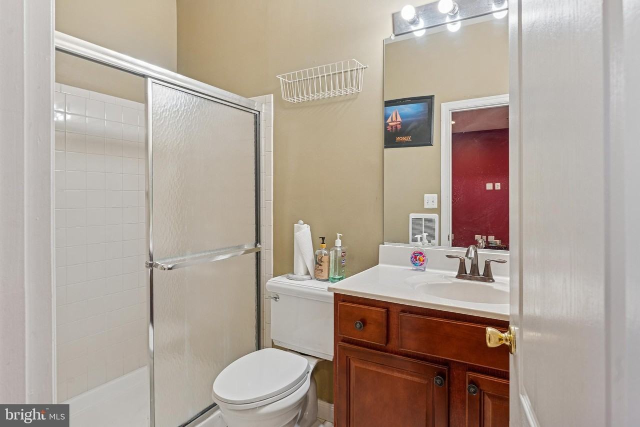 4229 Talmadge Cir - Photo 3 of 23