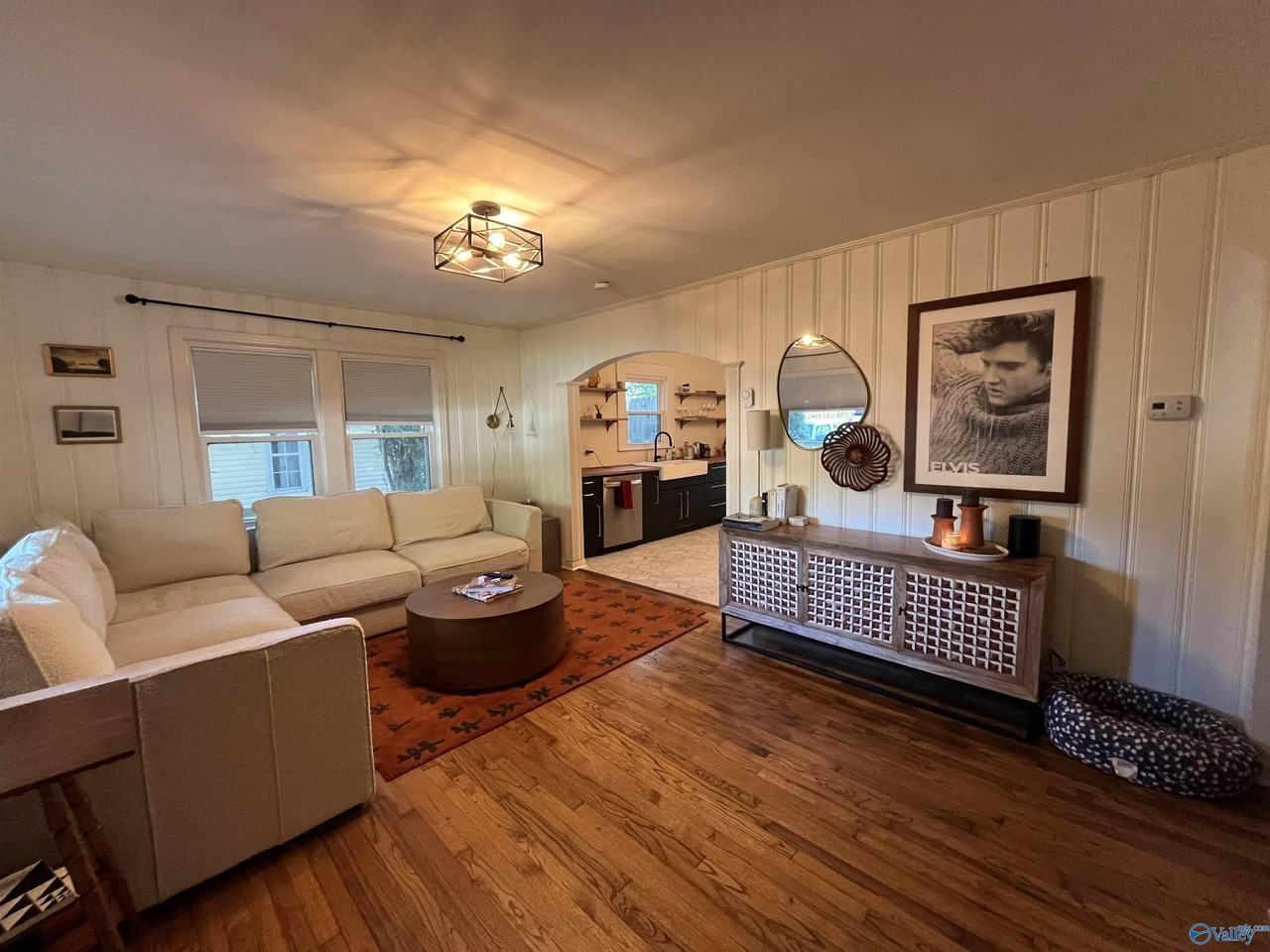 2024 Summer St Sw - Photo 2 of 10