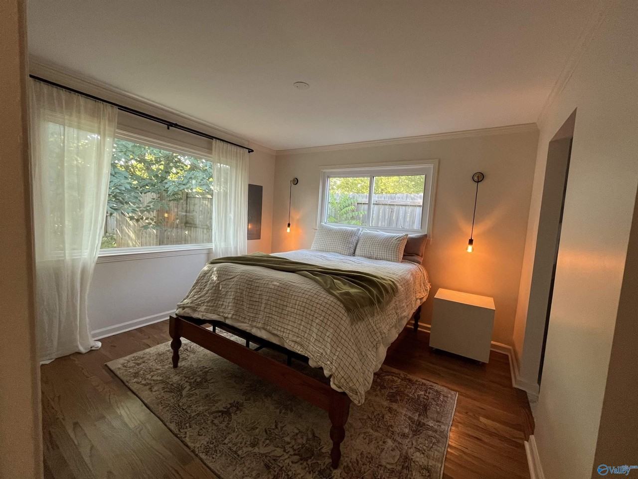 2024 Summer St Sw - Photo 6 of 10