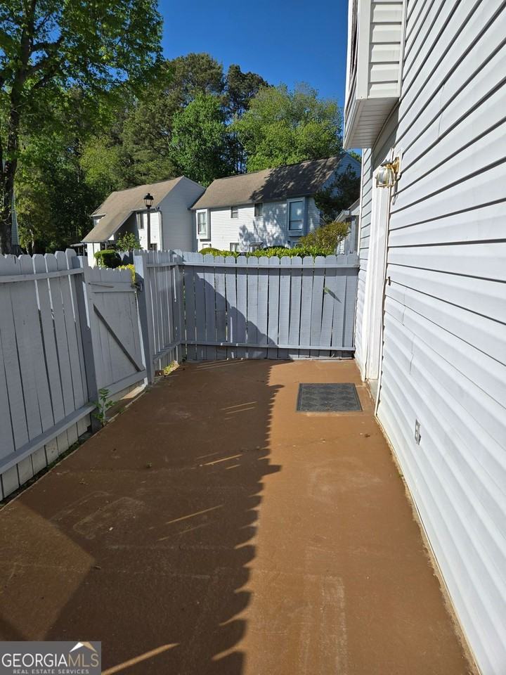 22 Fairview Dr - Photo 2 of 24