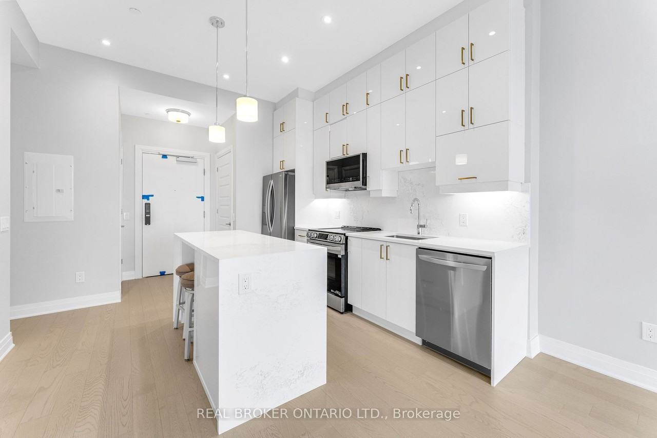 Soleil Condos - Photo 2 of 20