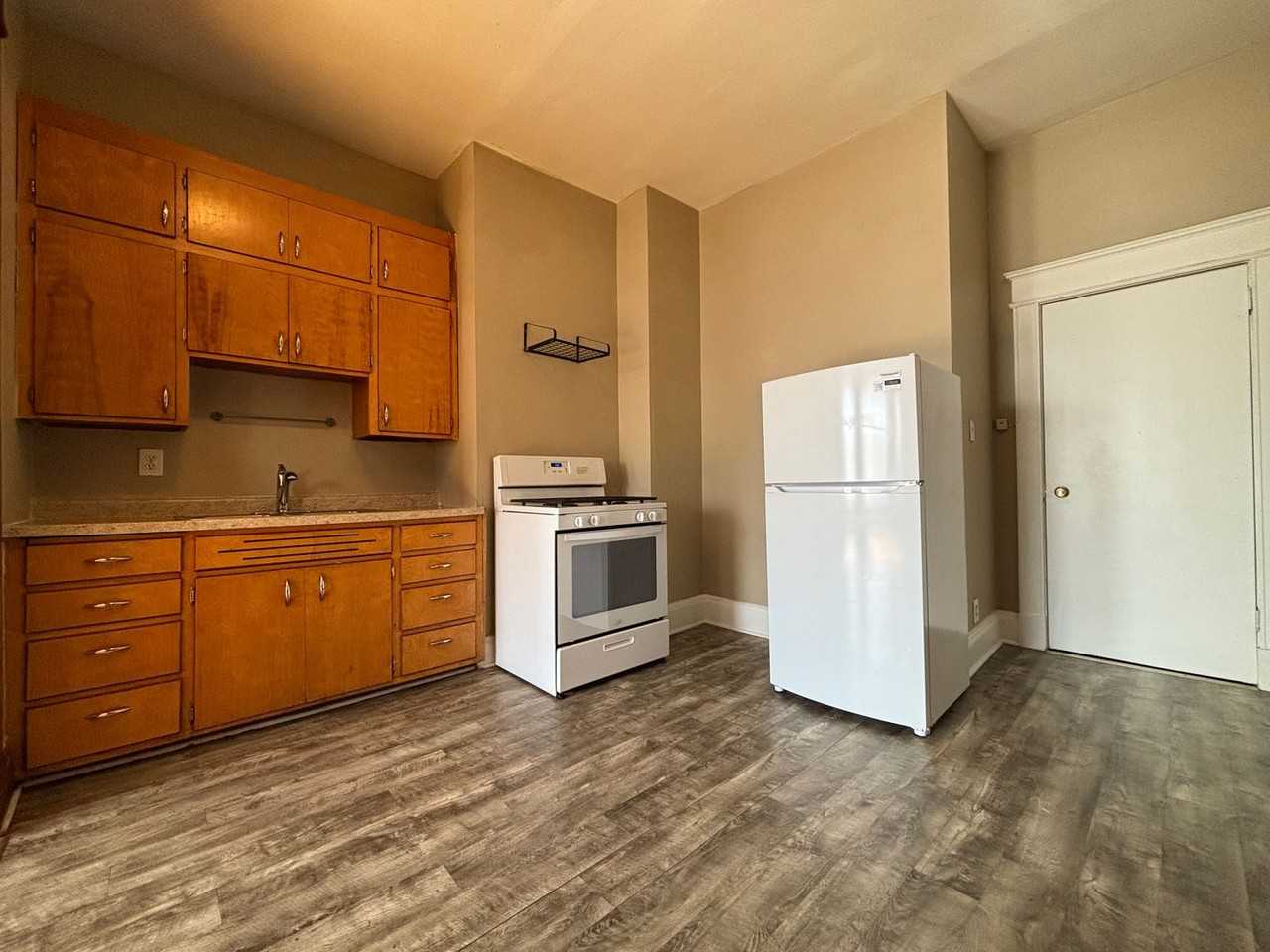 296 Bates - Photo 5 of 13